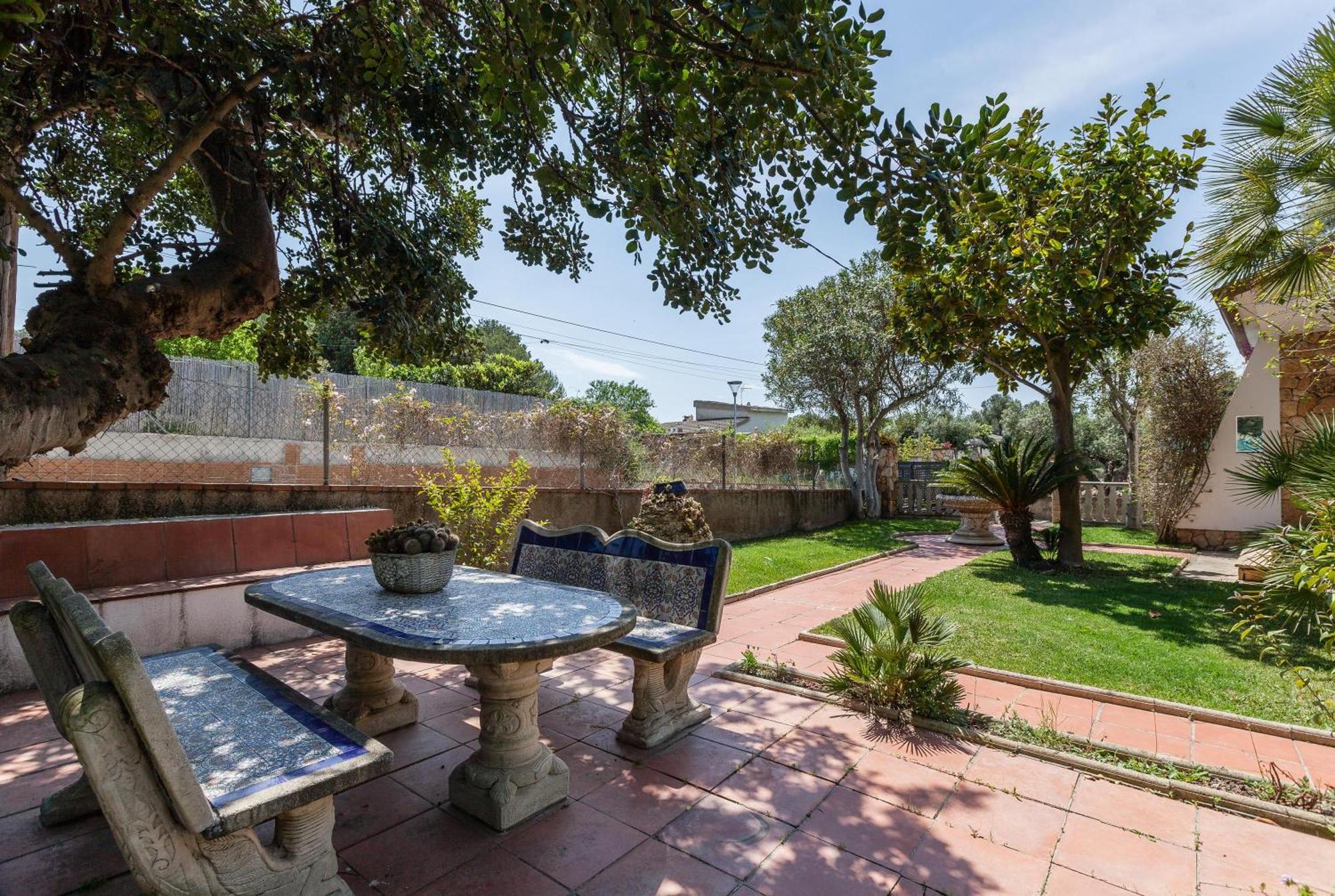 Villa Gessami Bellvei del Penedes Kültér fotó
